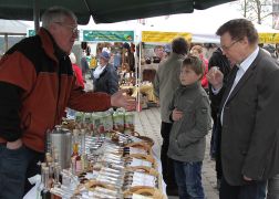 Handwerker Markt Bei Finke In Jena   26